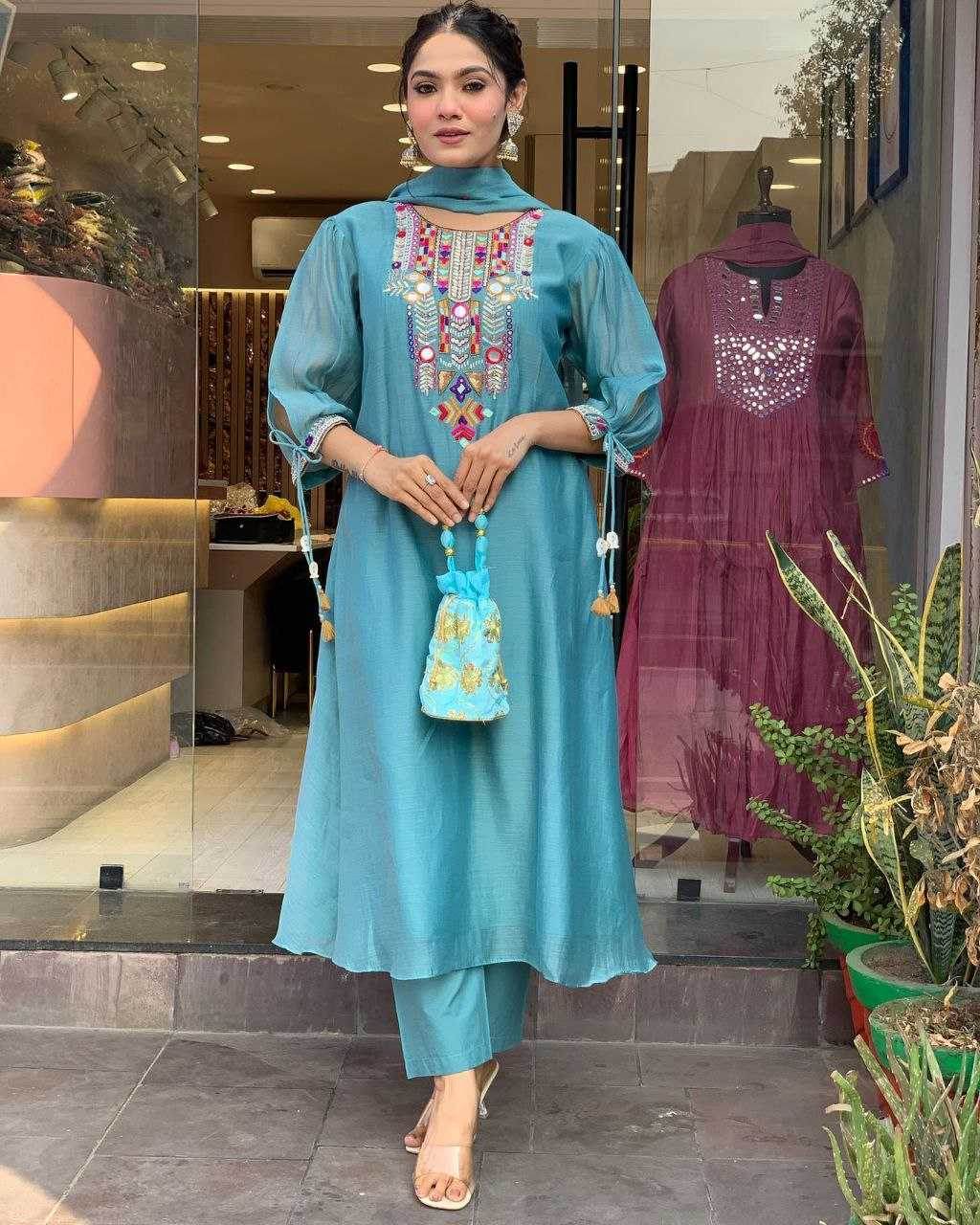 Chanderi Silk Kurti Bottom With Dupatta - MYLUXURY LANE ENTERPRISE